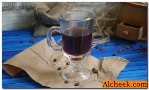 Настоянки на кавових зернах: рецепти на спирту, самогоні і горілці