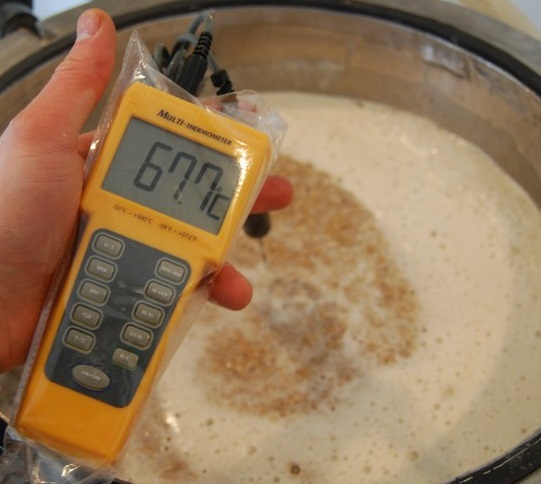 фото контролю температури при варінні пива