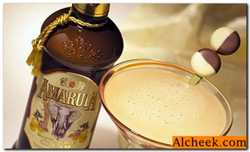 Likér "Amarula": Recepty doma a čo piť smotanový likér