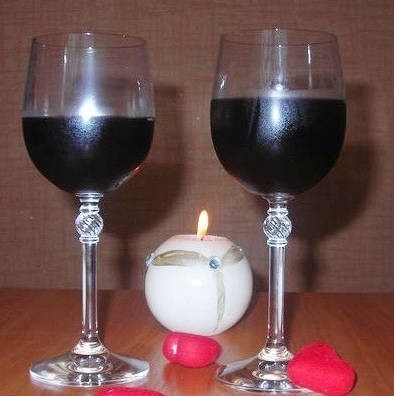 фото домашнього вина з ожини