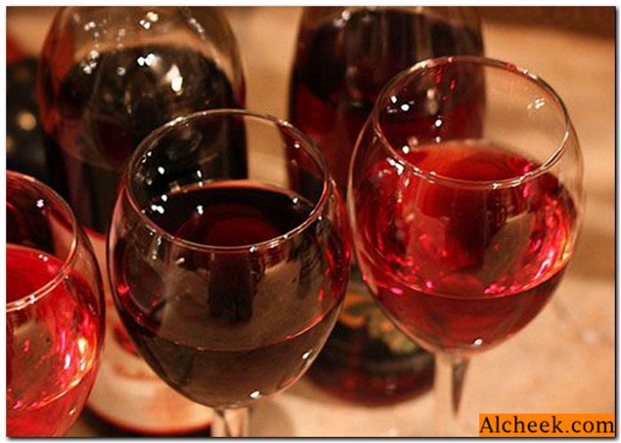 Recepti domačega vina iz malin: kako narediti maline vino iz jagod in marmelado