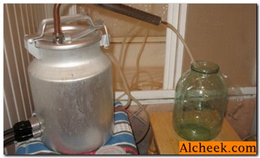 Moonshine suhega kvasa: deleži recepture in kako narediti opojne pijače