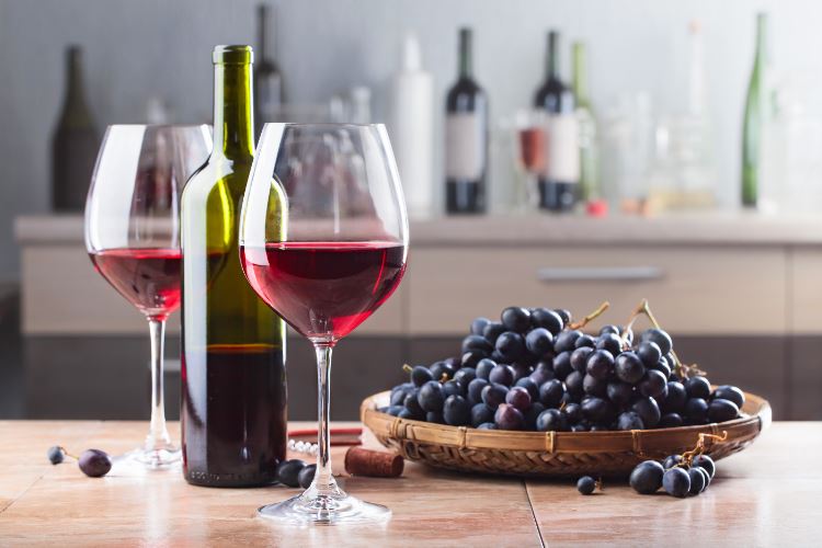 Як приготувати настоянку на винограді в домашніх умовах