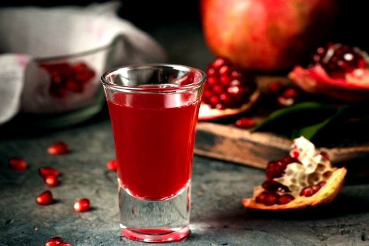 Tinktura lubenice: 2 recepta za vodko in alkohol doma
