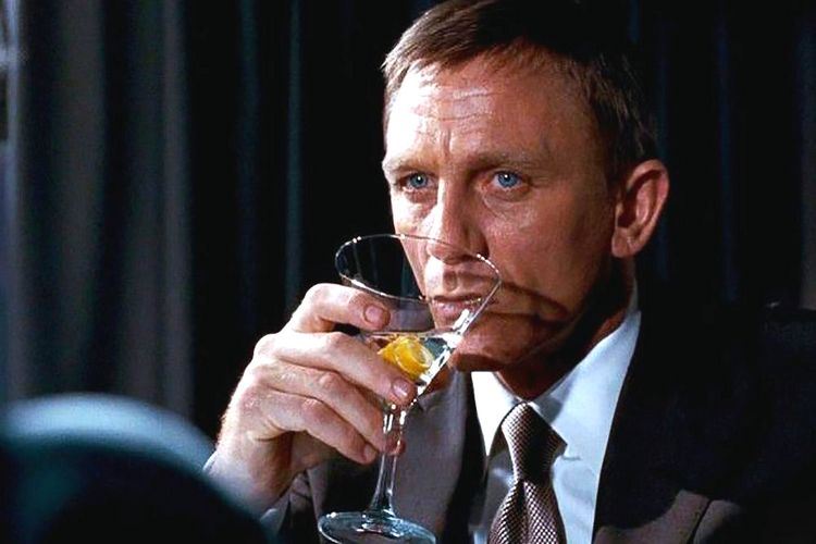 James Bond koktajli - 6 receptov iz filmov in knjig o agentu 007