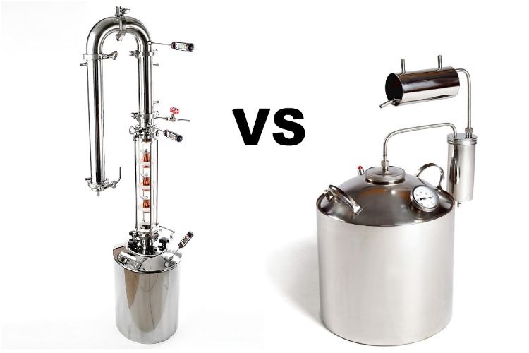 Aký je rozdiel medzi mesačným destilačným prístrojom a destilačnou kolónou