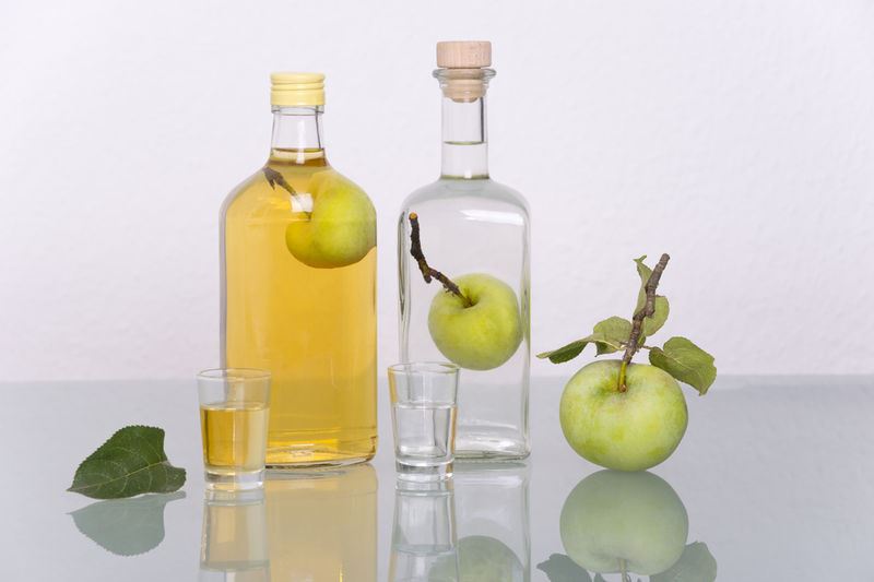 Jablkový likér