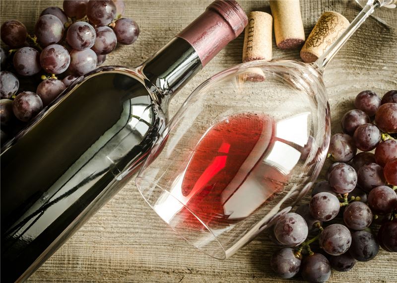 Скільки зберігається відкрите вино