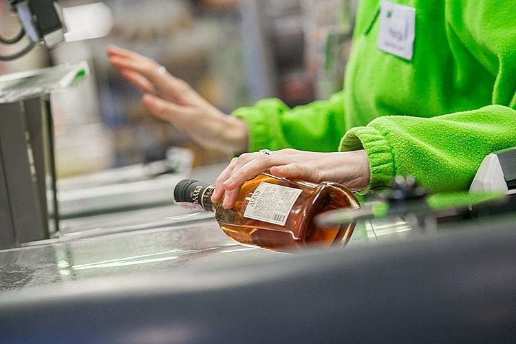 До колко продават алкохол в Русия: часове за продажба на алкохол в Москва