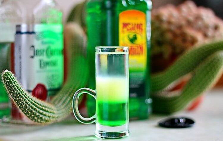 Cocktail Green mehiške in alkoholnih pijač Pisa Ambon