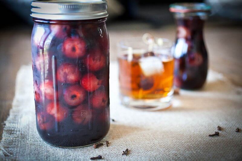 Cherry ликьор с водка, алкохол, лунна светлина и коняк