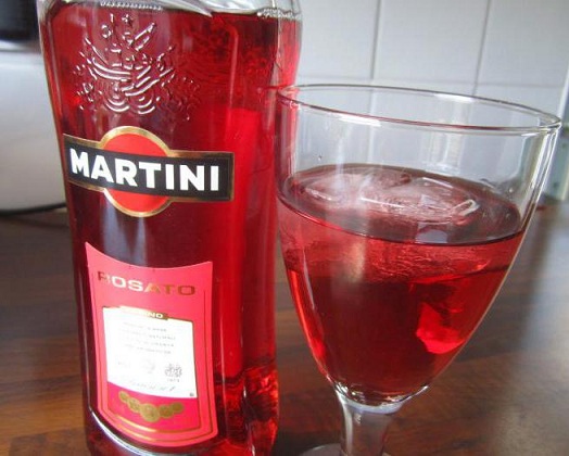Jak i czym pić Martini Rosato przystawkę i koktajl recepty Inny 2022 - Alcheek