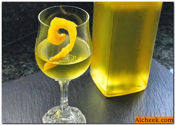 Lemon liker vodka: limona desertnega receptu o