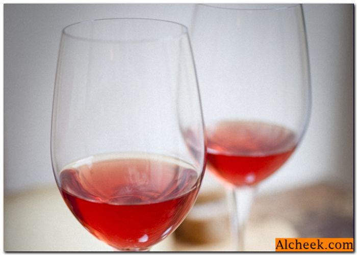 Domácí víno z boků: vinných receptur z boků doma