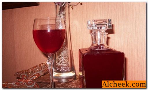 Raspberry Vodka: kako narediti maline vodko
