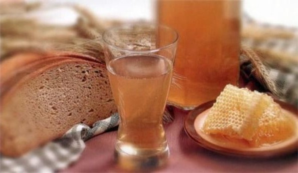 Moonshine med: recept bez kvasca i šećera u kući