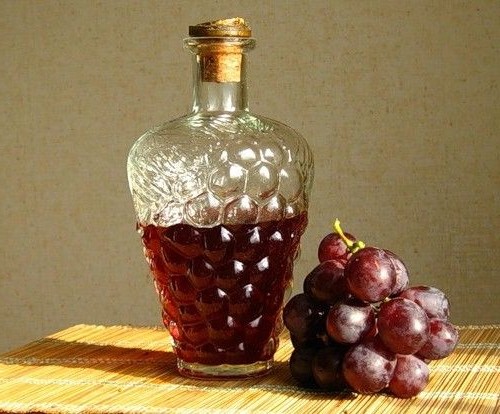 Tinkture vodka trte in alkohola: recept doma