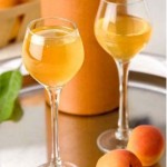 как сделать абрикосовое вино в домашних условиях